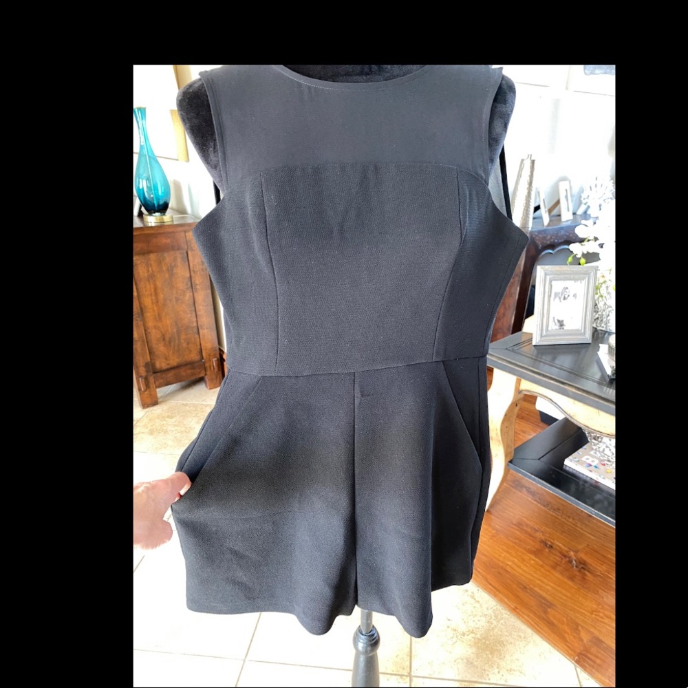 BCBG GENERATION BLACK DRESSY ROMPER
